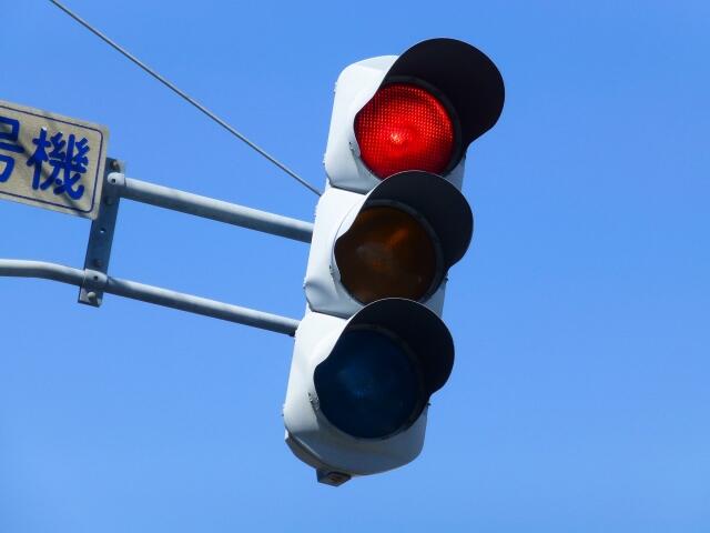 led_traffic_light_2.jpg