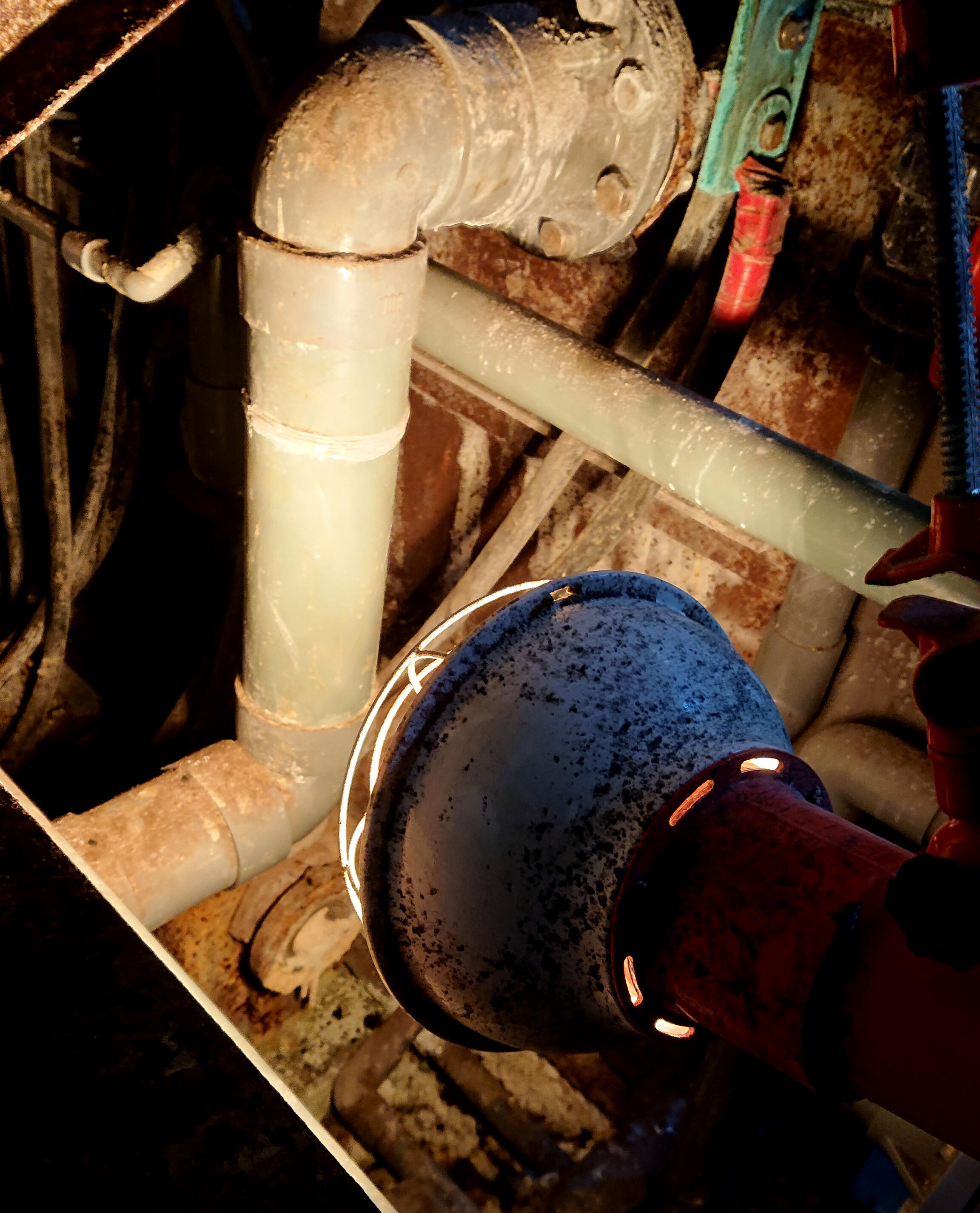 plumbing_in_winter_2.jpg